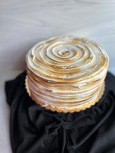 Load image into Gallery viewer, Salted Caramel Cheesecake  Pumpkin Cake
